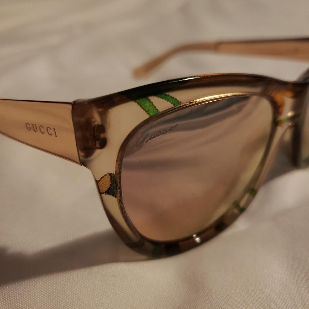 Gucci sunglasses - Picture 3 of 8